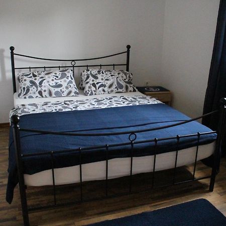 Apartment Lilly Nerezine Εξωτερικό φωτογραφία