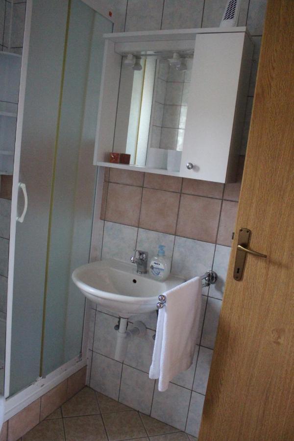 Apartment Lilly Nerezine Εξωτερικό φωτογραφία